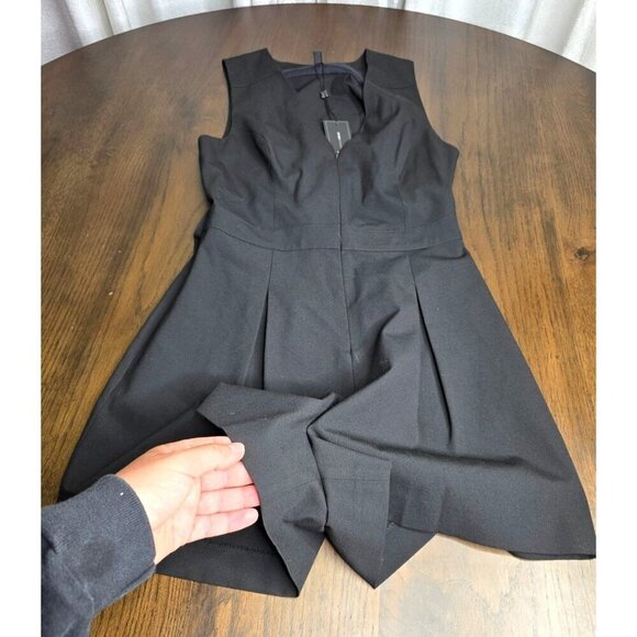 BCBGMAXAZRIA - Sleeveless Romper OPEN BACK- Black - XXS - NWT - Picture 2 of 16